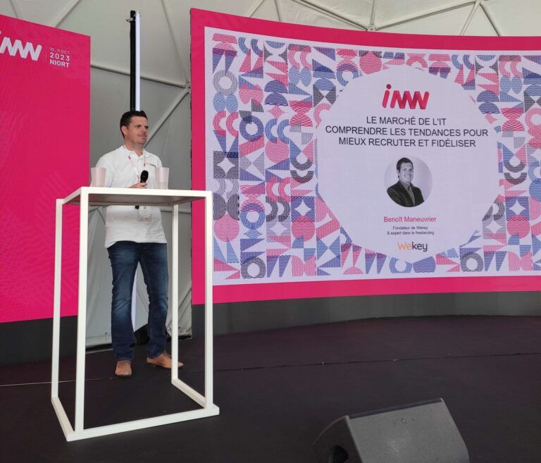 Benoît Maneuvrier, fondateur de Wekey sur la scène du salon INNN
